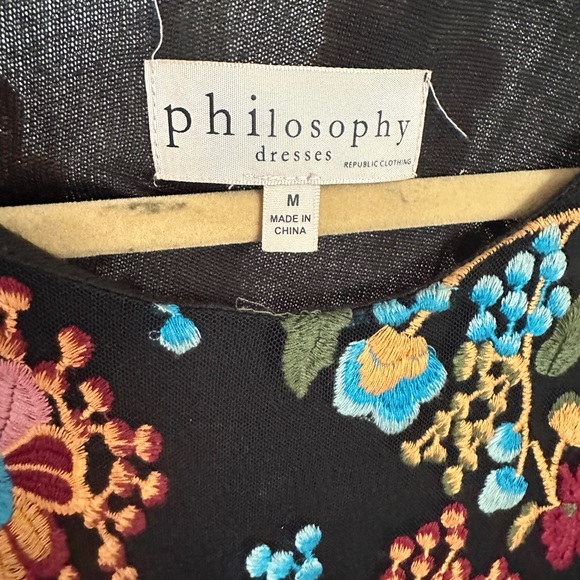 Philosophy embroidered dress with sheer sleeves - Picture 3 of 4